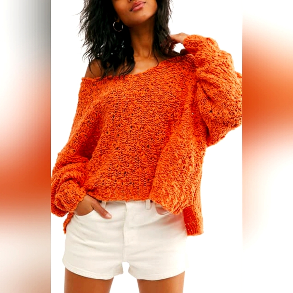 Free People NWT Sunday Shore Oversized V Neck Sweater in Coral Sands